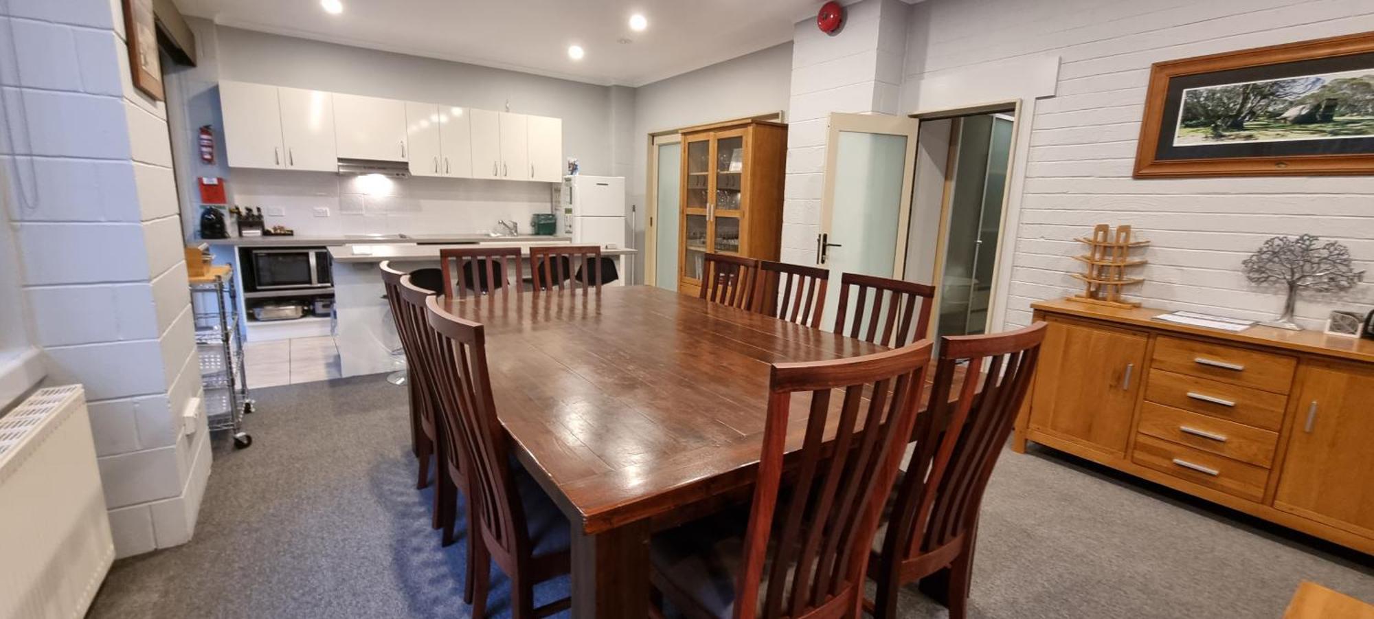 Cedarwood Apartments Falls Creek Bagian luar foto