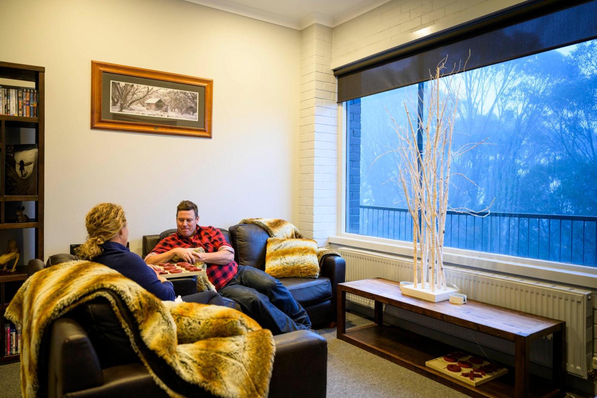 Cedarwood Apartments Falls Creek Bagian luar foto