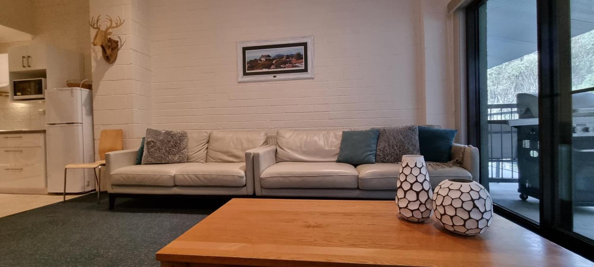 Cedarwood Apartments Falls Creek Bagian luar foto