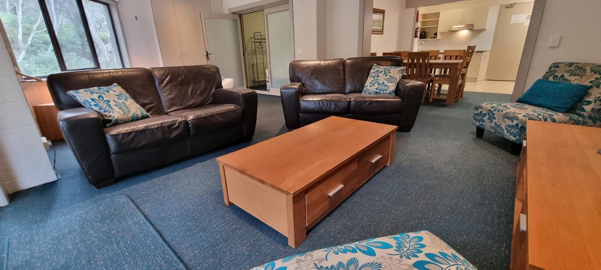 Cedarwood Apartments Falls Creek Bagian luar foto