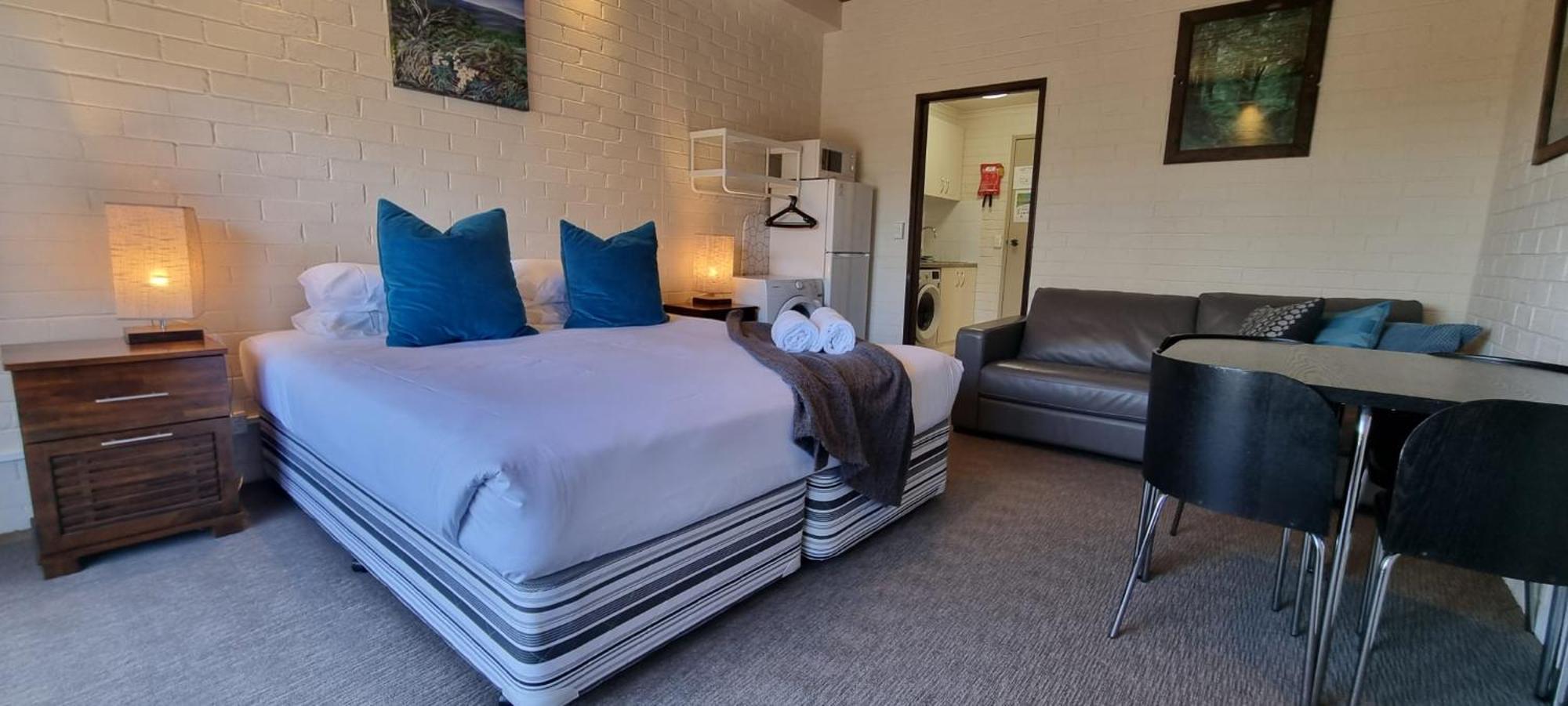 Cedarwood Apartments Falls Creek Bagian luar foto