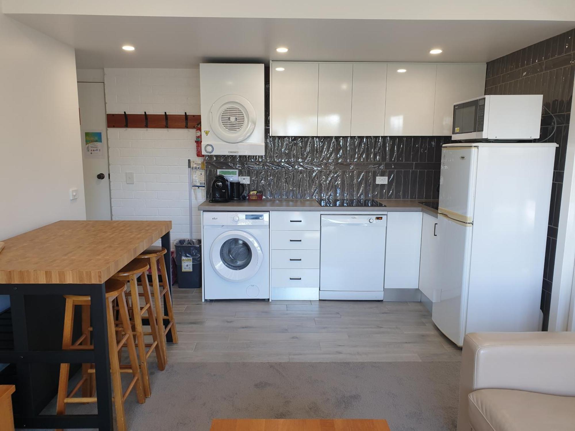 Cedarwood Apartments Falls Creek Bagian luar foto