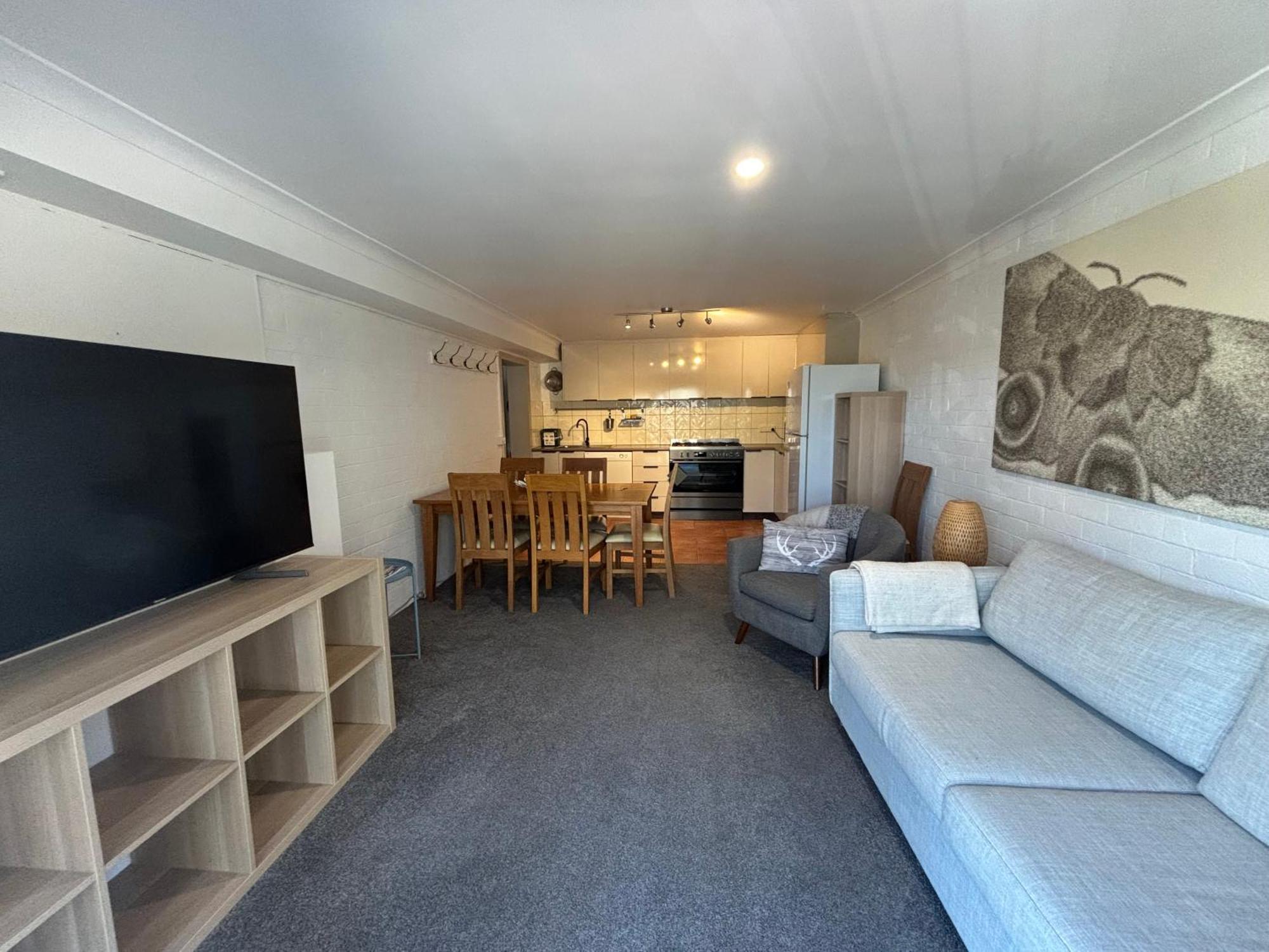 Cedarwood Apartments Falls Creek Bagian luar foto